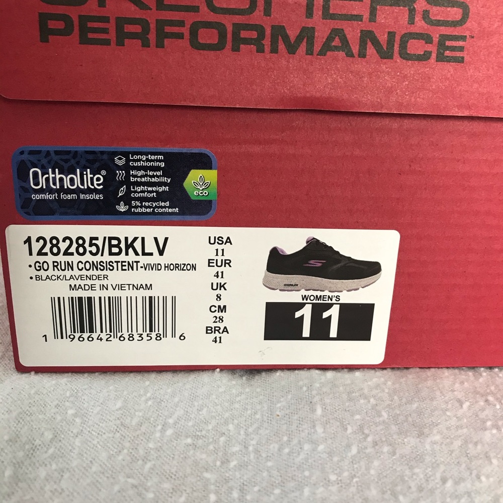 SOLD!    New! Women’s Black Skechers Go Run Consistent Vivid Horizon  Size 11. - Picture 8 of 8